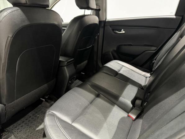 Kia Rio IV Рестайлинг с пробегом 2020 года, цена 1 706 694 рубля, 38722 км, седан, Автокод Объявления