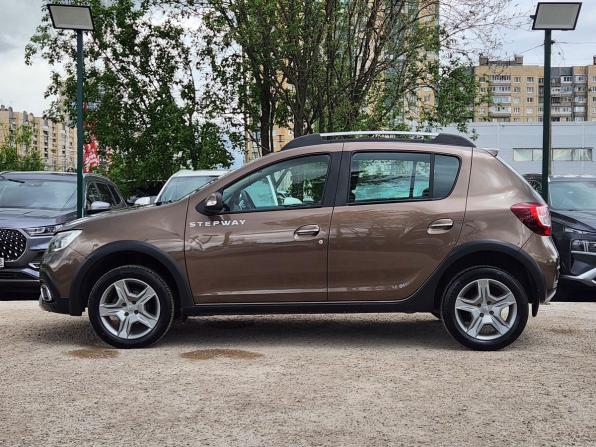 Renault Sandero II Рестайлинг с пробегом 2020 года, цена 1 169 000 рублей, 96000 км, хэтчбек, Автокод Объявления