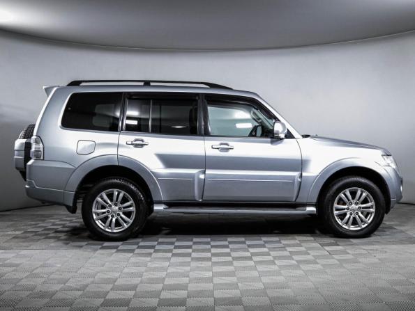 Mitsubishi Pajero IV Рестайлинг 1 с пробегом 2012 года, цена 1 630 000 рублей, 220186 км, внедорожник, Автокод Объявления
