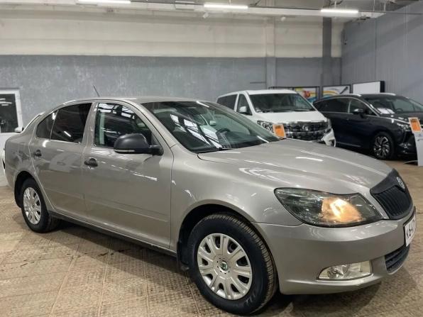 Skoda Octavia II (A5) Рестайлинг с пробегом 2012 года, цена 550 000 рублей, 180241 км, лифтбек, Автокод Объявления