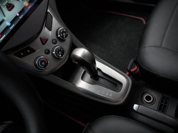 Chevrolet Aveo II с пробегом 2013 года, цена 705 000 рублей, 182300 км, седан, Автокод Объявления