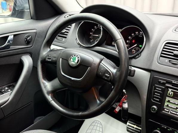 Skoda Yeti I с пробегом 2010 года, цена 899 000 рублей, 257799 км, внедорожник, Автокод Объявления