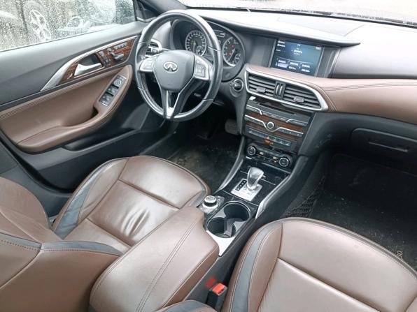 Infiniti Q30 с пробегом 2016 года, цена 1 699 000 рублей, 93427 км, хэтчбек, Автокод Объявления