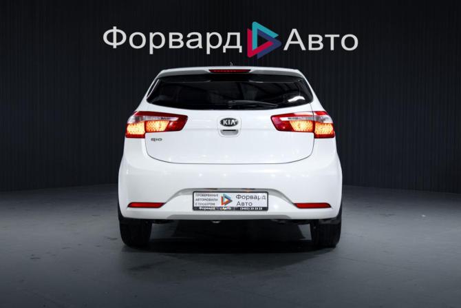 Kia Rio III с пробегом 2013 года, цена 619 900 рублей, 208473 км, хэтчбек, Автокод Объявления