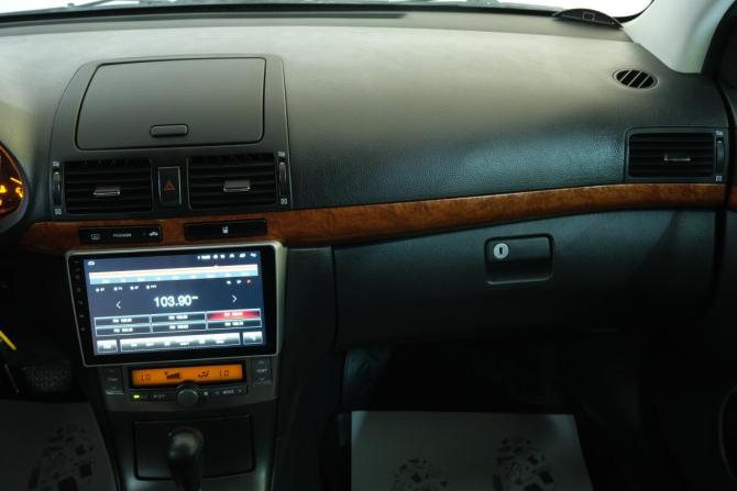 Toyota Avensis II Рестайлинг с пробегом 2008 года, цена 899 000 рублей, 212500 км, седан, Автокод Объявления