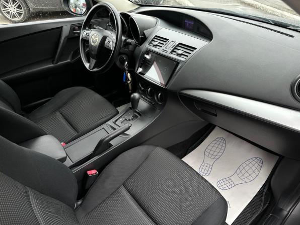 Mazda 3 II (BL) Рестайлинг с пробегом 2011 года, цена 790 000 рублей, 161000 км, седан, Автокод Объявления