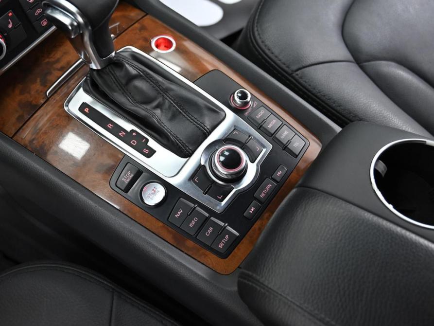 Audi Q7 I (4L) Рестайлинг Москва  - изображение 15