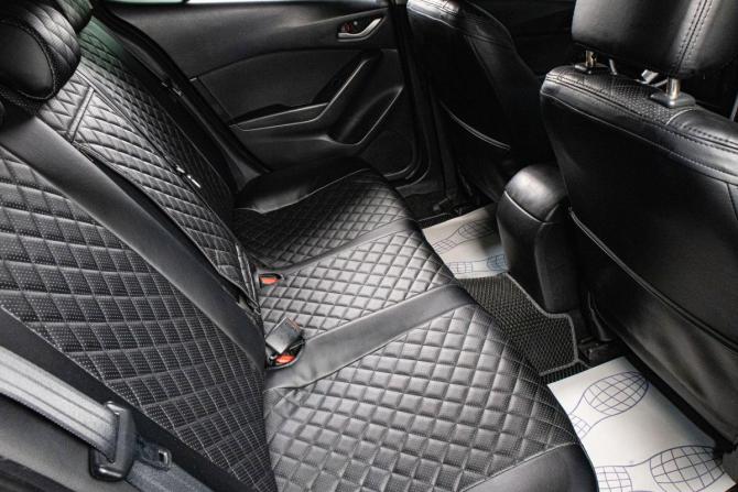 Mazda 3 III (BM) с пробегом 2013 года, цена 1 119 000 рублей, 338950 км, седан, Автокод Объявления