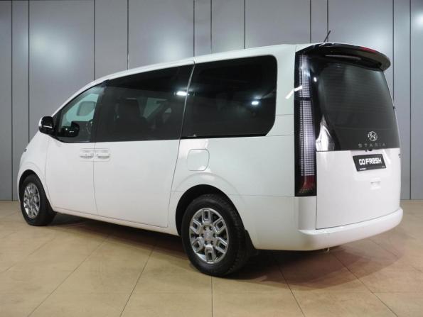 Hyundai Staria I с пробегом 2022 года, цена 4 449 000 рублей, 80355 км, минивэн, Автокод Объявления