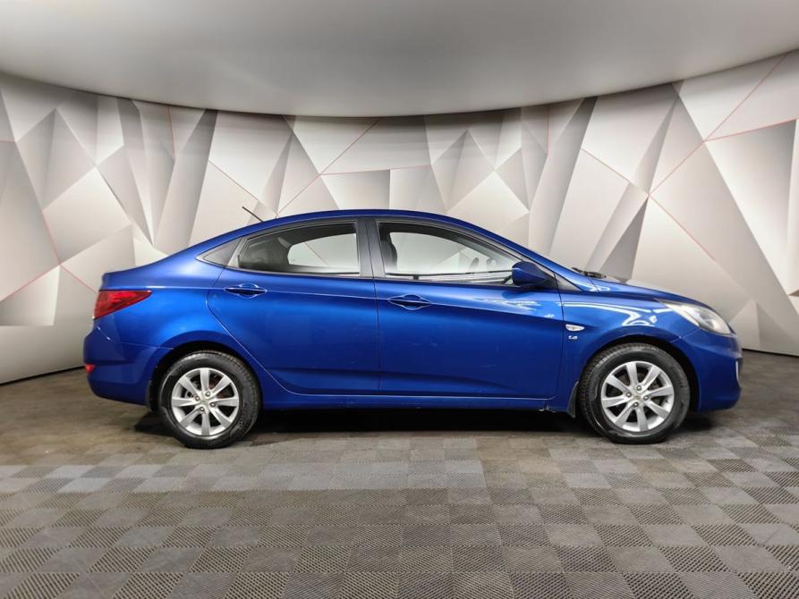 Hyundai Solaris I Москва  - изображение 6