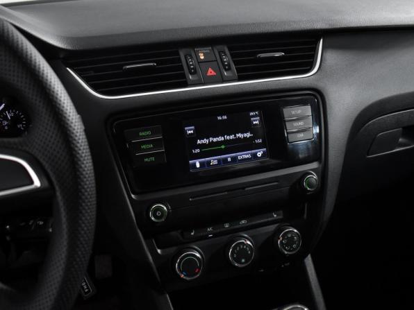 Skoda Octavia III (A7) с пробегом 2014 года, цена 1 089 000 рублей, 165444 км, лифтбек, Автокод Объявления