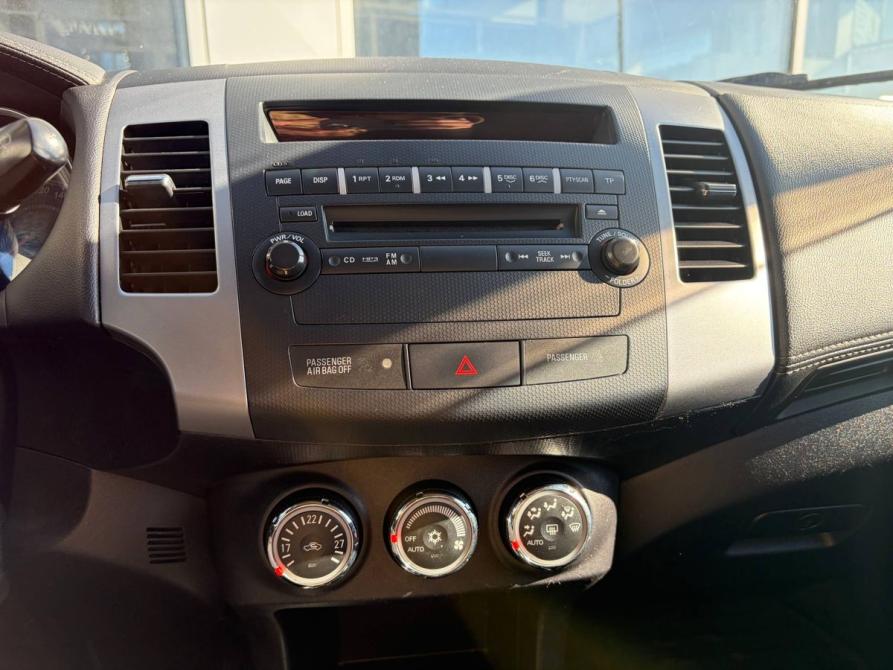 Mitsubishi Outlander II Рестайлинг Санкт-Петербург  - изображение 12