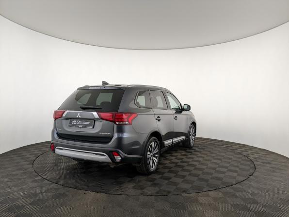Mitsubishi Outlander III Рестайлинг 3 с пробегом 2020 года, цена 2 220 000 рублей, 96861 км, внедорожник, Автокод Объявления