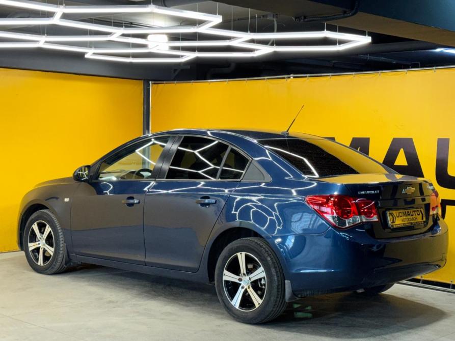 Chevrolet Cruze I Ижевск  - изображение 6