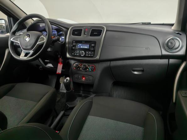 Renault Logan II Рестайлинг с пробегом 2019 года, цена 1 275 000 рублей, 30000 км, седан, Автокод Объявления