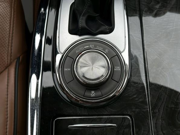 Infiniti QX80 I Рестайлинг 2 с пробегом 2018 года, цена 4 220 000 рублей, 180165 км, внедорожник, Автокод Объявления