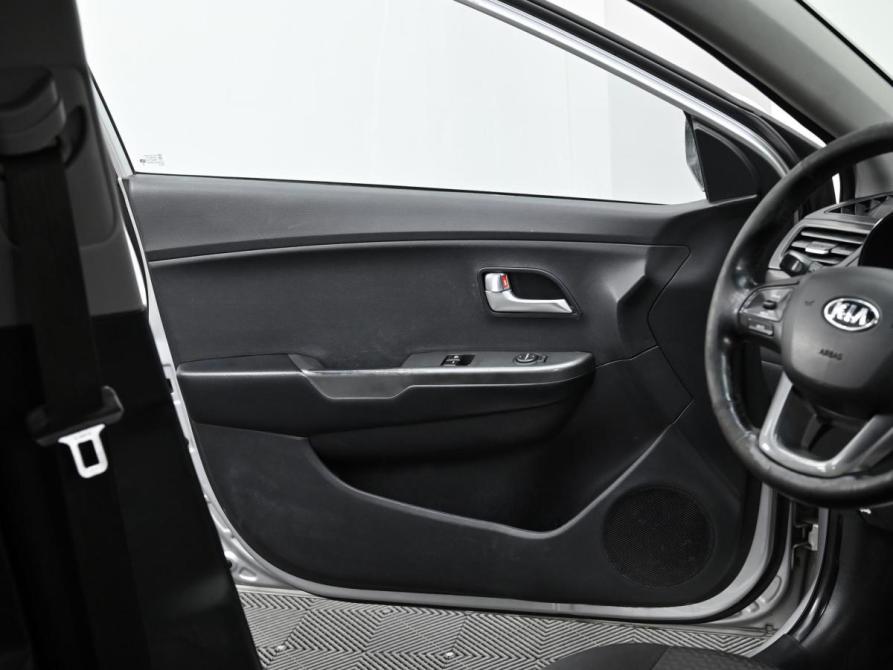 Kia Rio III Москва  - изображение 11