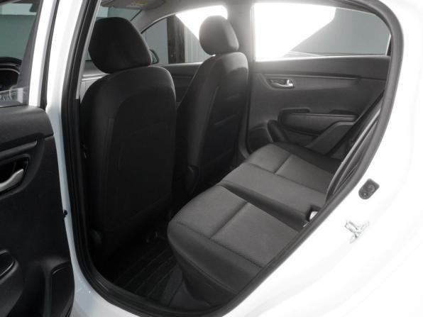 Kia Rio IV Рестайлинг с пробегом 2021 года, цена 1 499 000 рублей, 102744 км, седан, Автокод Объявления