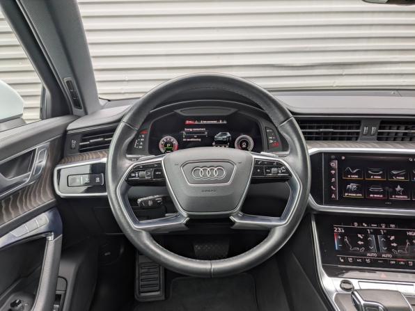 Audi A6 V (C8) с пробегом 2021 года, цена 4 745 000 рублей, 81331 км, седан, Автокод Объявления