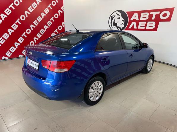 Kia Cerato II с пробегом 2010 года, цена 650 000 рублей, 304350 км, седан, Автокод Объявления