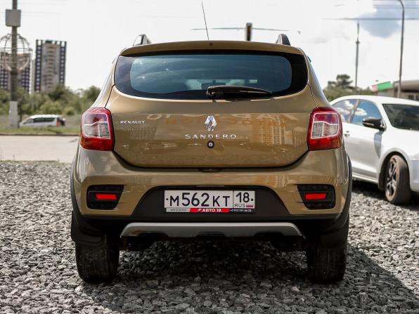 Renault Sandero II с пробегом 2014 года, цена 799 000 рублей, 108407 км, хэтчбек, Автокод Объявления