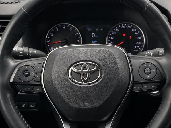 Toyota RAV4 V (XA50) с пробегом 2019 года, цена 3 549 000 рублей, 99302 км, внедорожник, Автокод Объявления