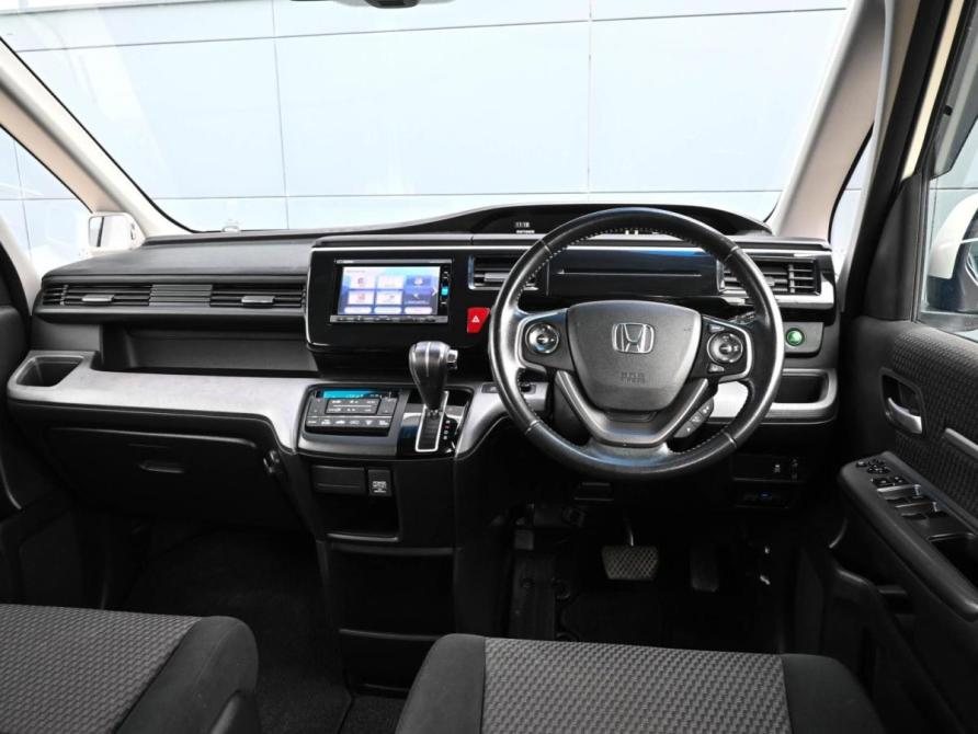 Honda Stepwgn V Новороссийск  - изображение 6