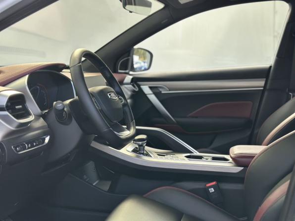 Geely Coolray I с пробегом 2023 года, цена 1 750 000 рублей, 61506 км, внедорожник, Автокод Объявления