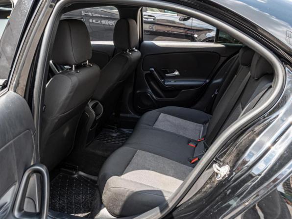Mercedes-Benz A-Класс IV (W177) с пробегом 2019 года, цена 2 190 000 рублей, 98458 км, седан, Автокод Объявления