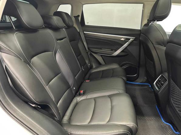 Geely Atlas Pro с пробегом 2023 года, цена 2 094 000 рублей, 66656 км, внедорожник, Автокод Объявления