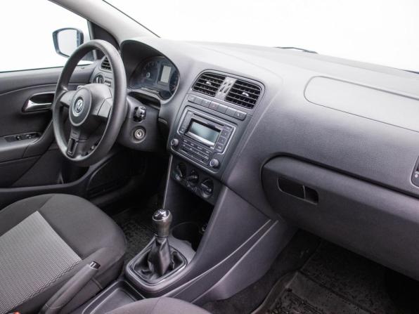 Volkswagen Polo V с пробегом 2014 года, цена 600 000 рублей, 258617 км, седан, Автокод Объявления