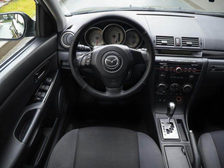 Mazda 3 I (BK) Рестайлинг Санкт-Петербург  - изображение 12