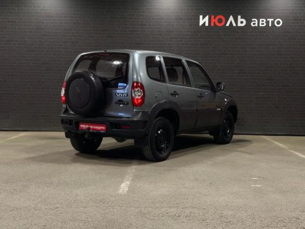 Chevrolet Niva I Рестайлинг с пробегом 2013 года, цена 630 000 рублей, 71752 км, внедорожник, Автокод Объявления