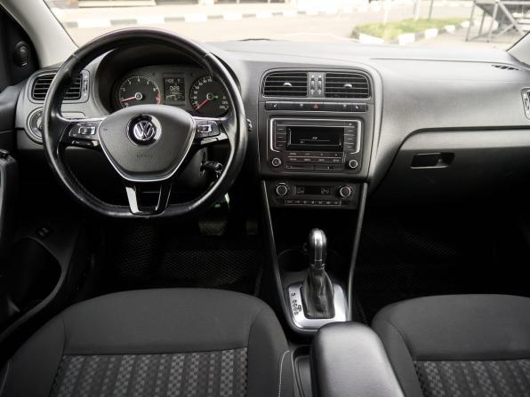 Volkswagen Polo V Рестайлинг с пробегом 2016 года, цена 1 030 000 рублей, 172681 км, седан, Автокод Объявления