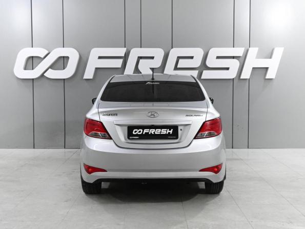 Hyundai Solaris I Рестайлинг с пробегом 2014 года, цена 1 079 000 рублей, 113842 км, седан, Автокод Объявления