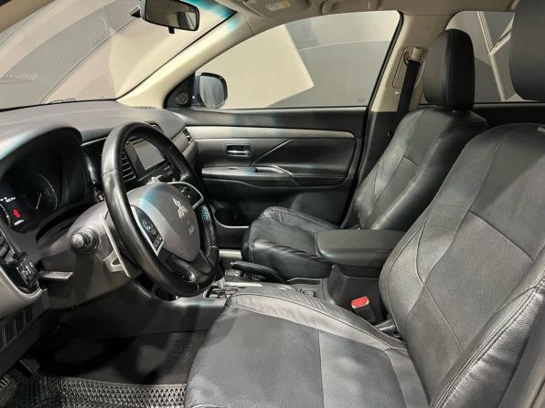 Mitsubishi Outlander III Рестайлинг с пробегом 2014 года, цена 1 520 000 рублей, 144500 км, внедорожник, Автокод Объявления
