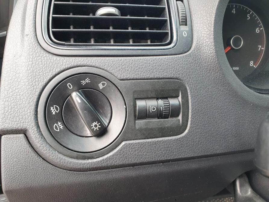 Volkswagen Polo V Санкт-Петербург  - изображение 19
