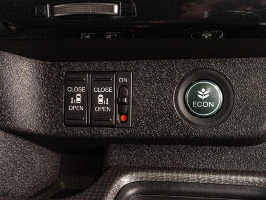 Honda Stepwgn V Тюмень  - изображение 18