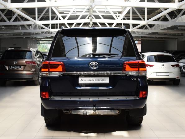Toyota Land Cruiser 200 Series Рестайлинг 2 с пробегом 2017 года, цена 5 700 000 рублей, 78230 км, внедорожник, Автокод Объявления