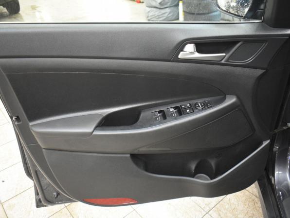 Hyundai Tucson III Рестайлинг с пробегом 2020 года, цена 2 239 000 рублей, 107300 км, внедорожник, Автокод Объявления