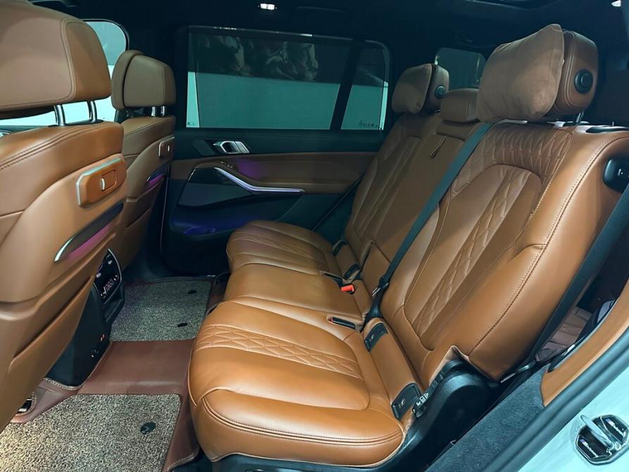 BMW X7 I (G07) Рестайлинг Новосибирск  - изображение 22