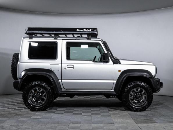 Suzuki Jimny IV с пробегом 2020 года, цена 2 949 000 рублей, 43482 км, внедорожник, Автокод Объявления