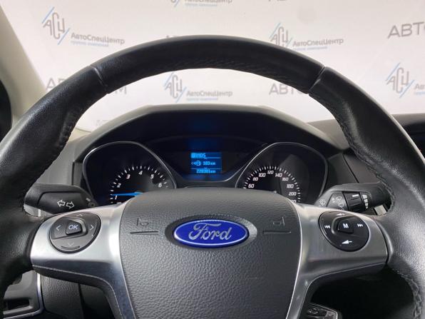 Ford Focus III с пробегом 2014 года, цена 709 000 рублей, 228299 км, седан, Автокод Объявления
