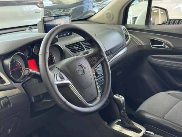 Opel Mokka I с пробегом 2014 года, цена 1 099 000 рублей, 177523 км, внедорожник, Автокод Объявления