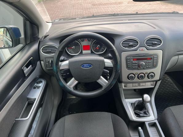 Ford Focus II Рестайлинг с пробегом 2011 года, цена 499 000 рублей, 215531 км, хэтчбек, Автокод Объявления