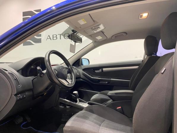 Kia Ceed I Рестайлинг с пробегом 2011 года, цена 669 000 рублей, 238936 км, хэтчбек, Автокод Объявления