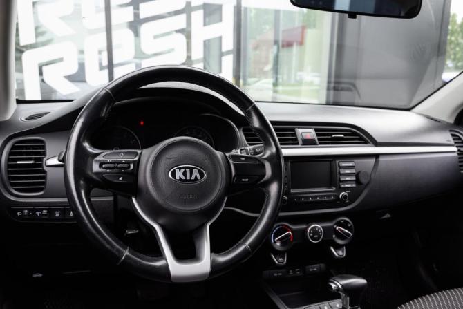 Kia Rio IV с пробегом 2018 года, цена 1 330 000 рублей, 100899 км, седан, Автокод Объявления