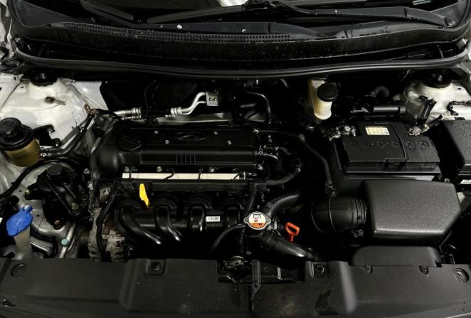Hyundai Solaris I с пробегом 2014 года, цена 950 000 рублей, 129934 км, седан, Автокод Объявления