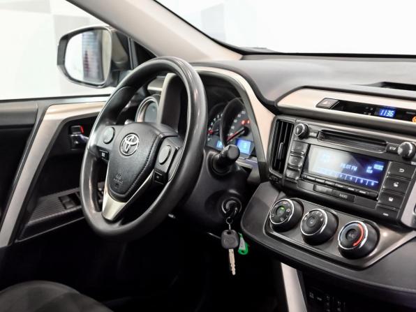 Toyota RAV4 IV (XA40) с пробегом 2014 года, цена 1 800 000 рублей, 198726 км, внедорожник, Автокод Объявления