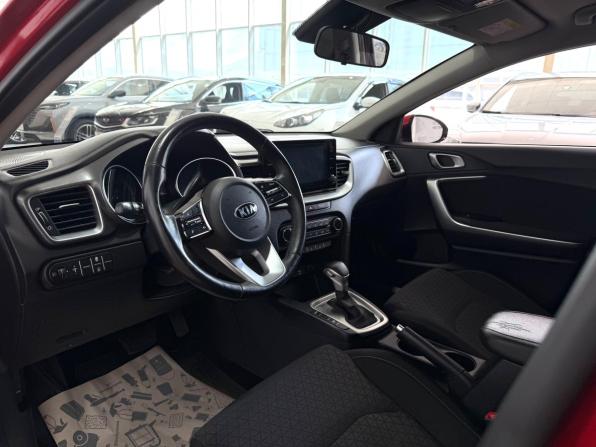 Kia Ceed III с пробегом 2021 года, цена 1 950 000 рублей, 117728 км, хэтчбек, Автокод Объявления